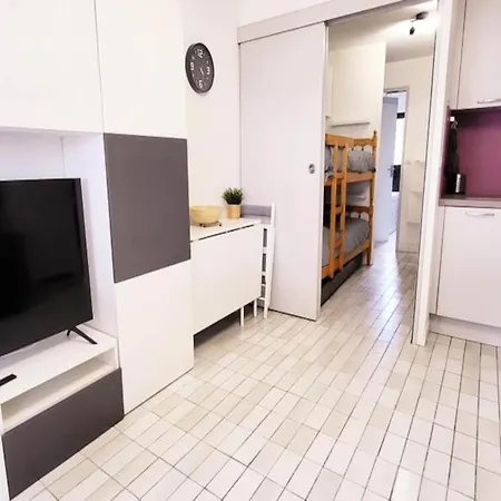 Apartamento For 4 People Le Grau-du-Roi